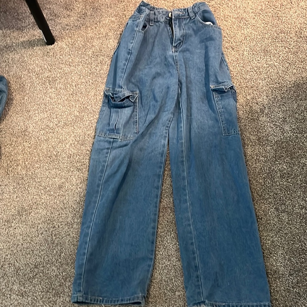Jeans adjustable with pockets